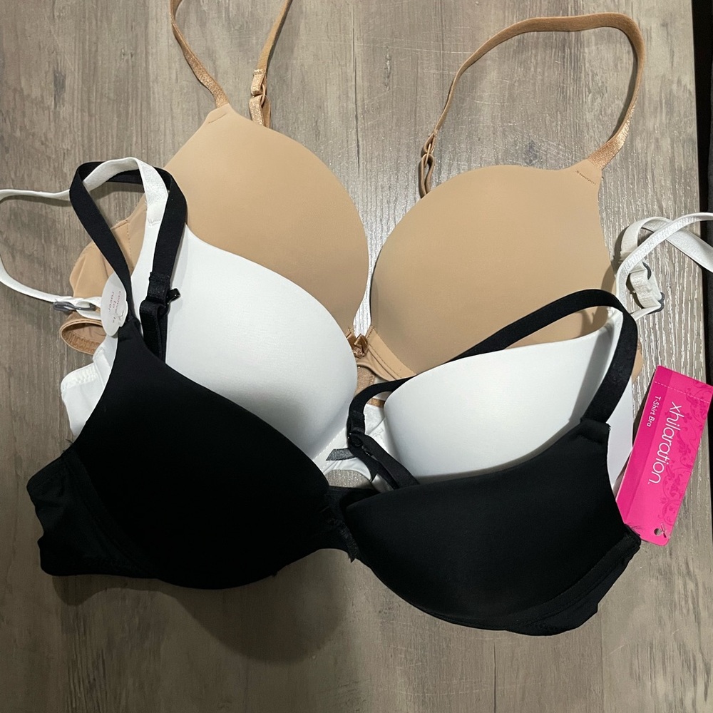 Set of 3 new Xhilaration Black and White T-Shirt Bras Intimates Collection